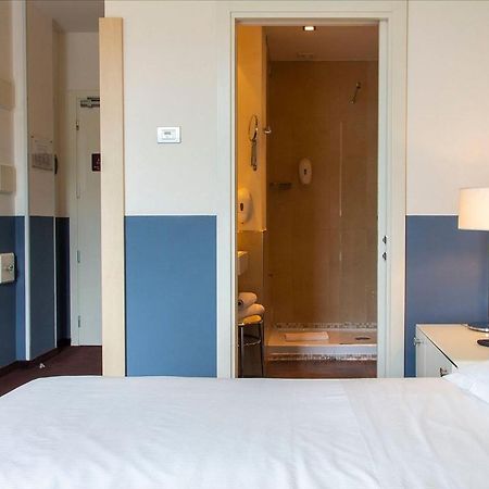 4 Viale Masini Hotel Bologna Esterno foto