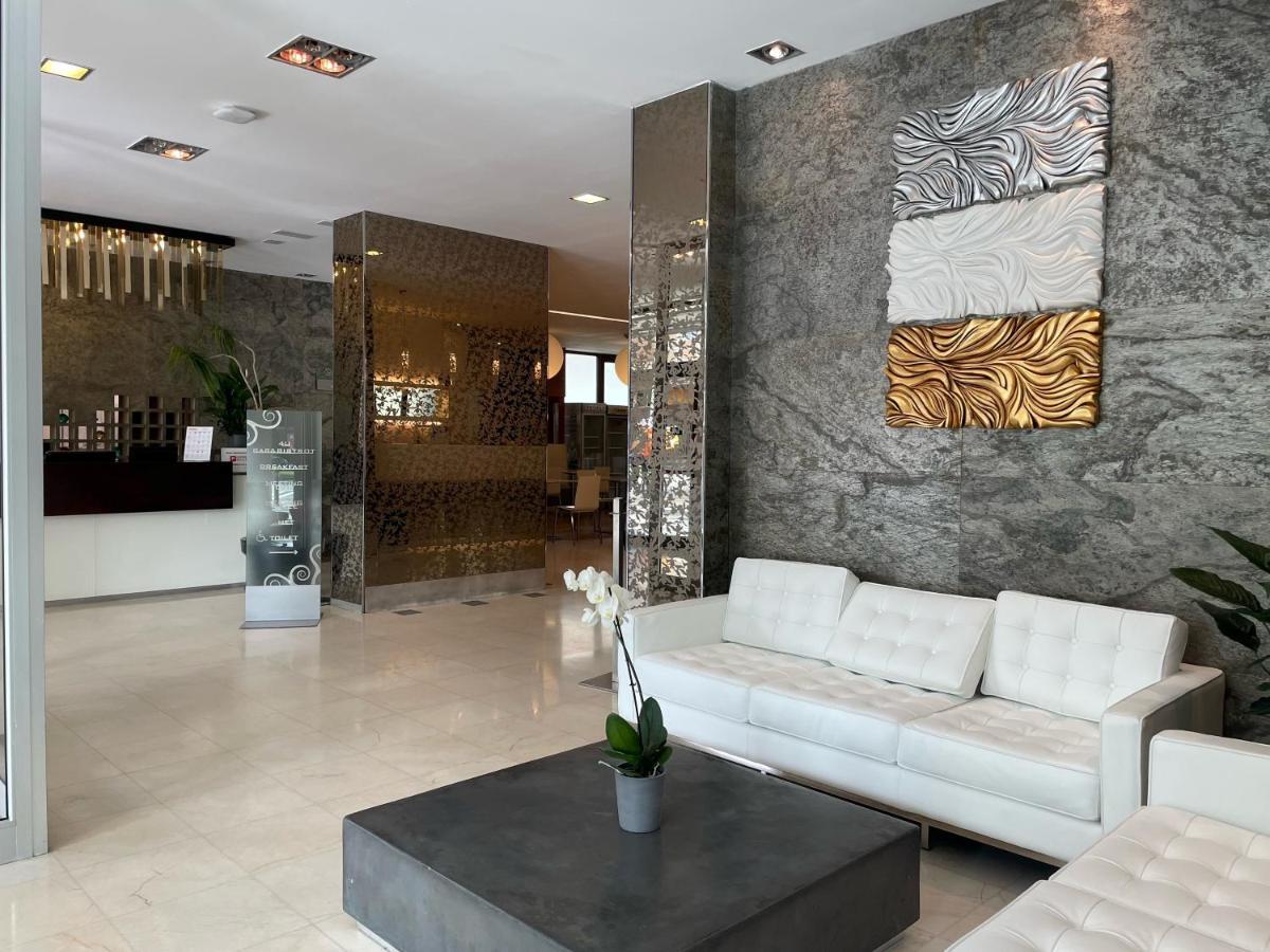4 Viale Masini Hotel Bologna Esterno foto