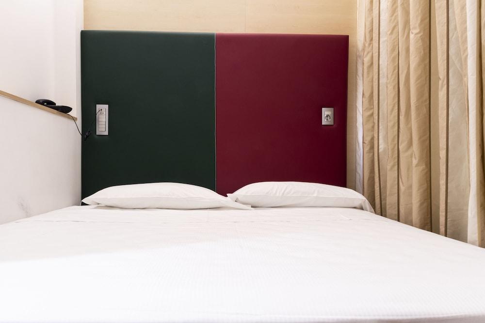 4 Viale Masini Hotel Bologna Esterno foto
