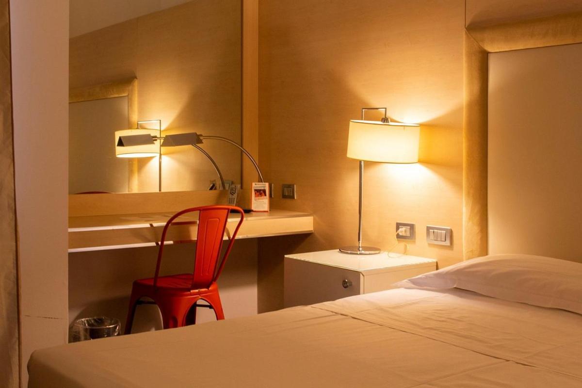 4 Viale Masini Hotel Bologna Esterno foto