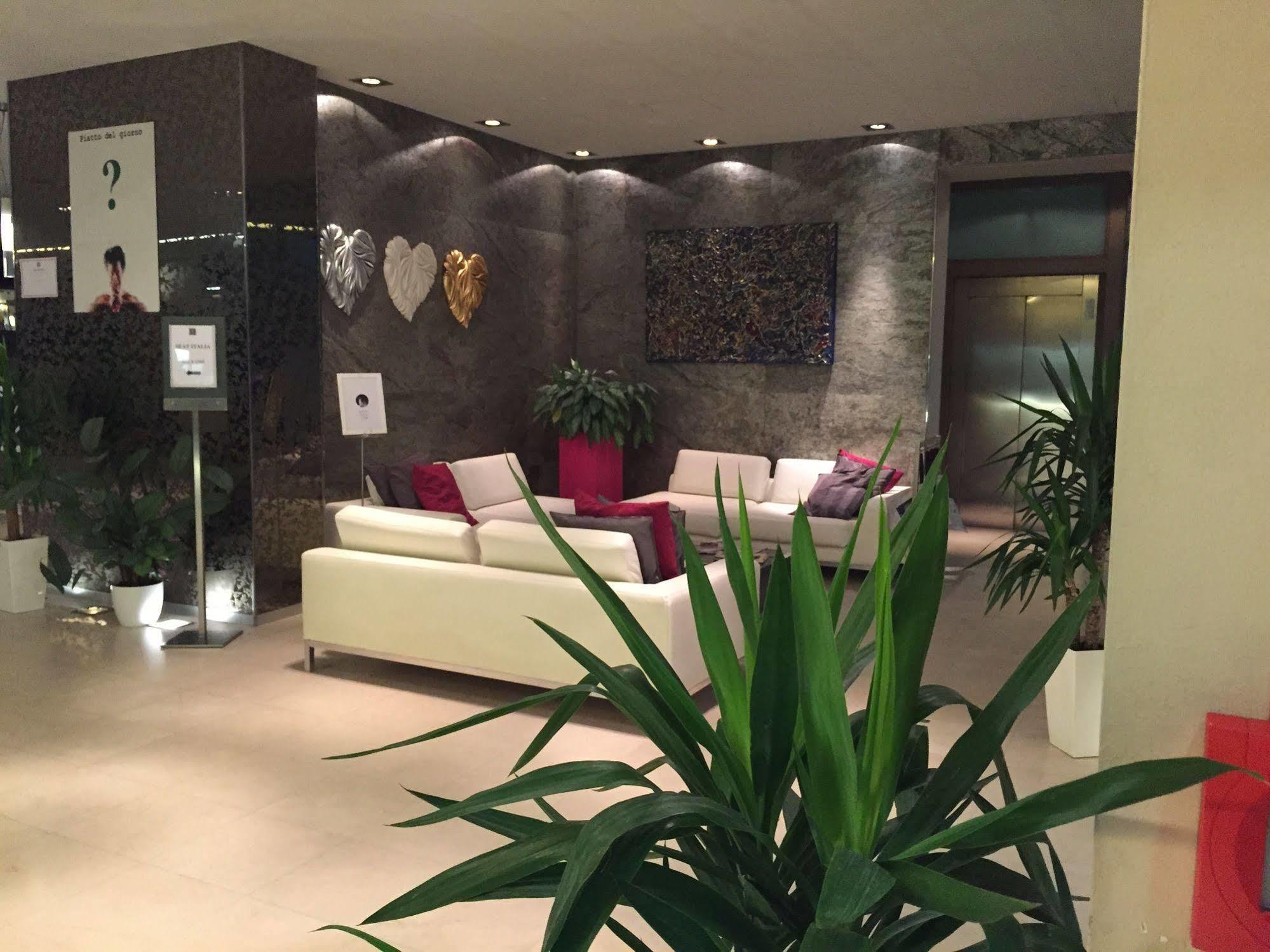 4 Viale Masini Hotel Bologna Esterno foto