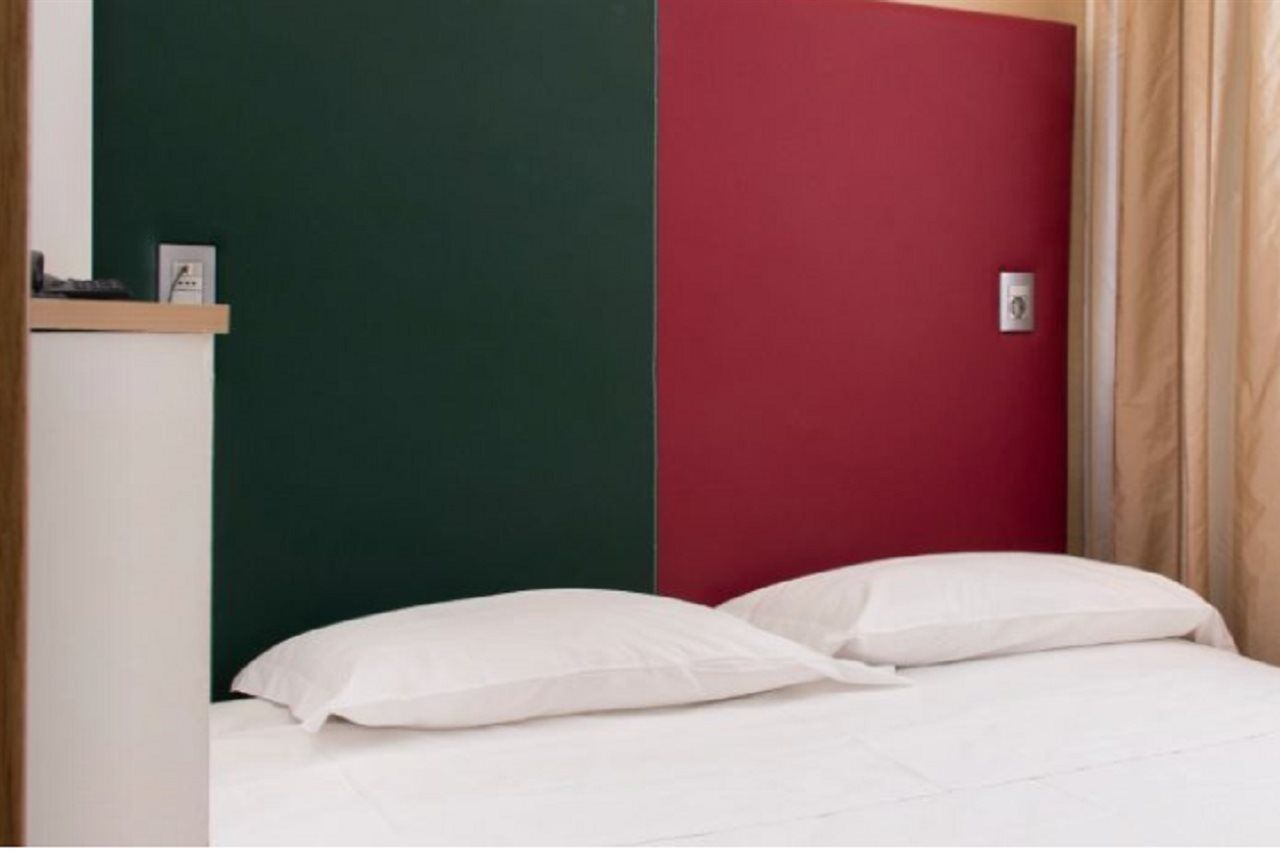 4 Viale Masini Hotel Bologna Esterno foto